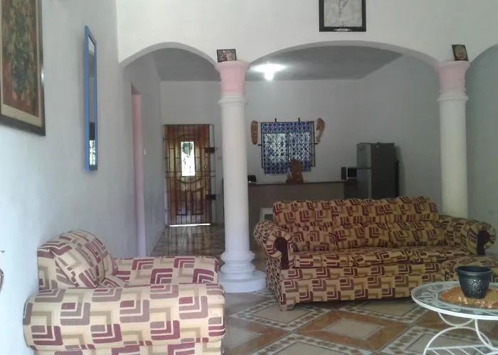 The Gibson's Palace *
